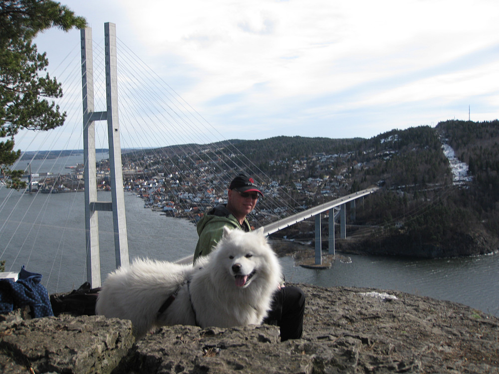 Fin utsikt over inngangen til Frierfjorden og Krabberødstrand/Stathelle