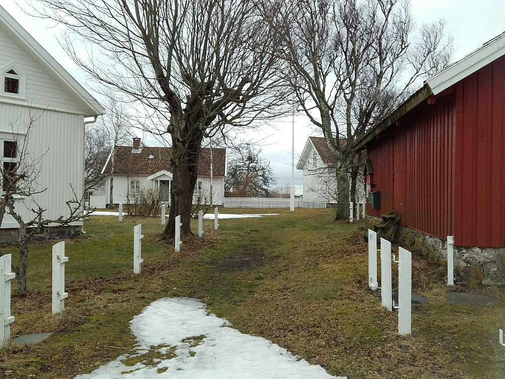 Flott bebyggelse, men brukes bare til hytter i dag