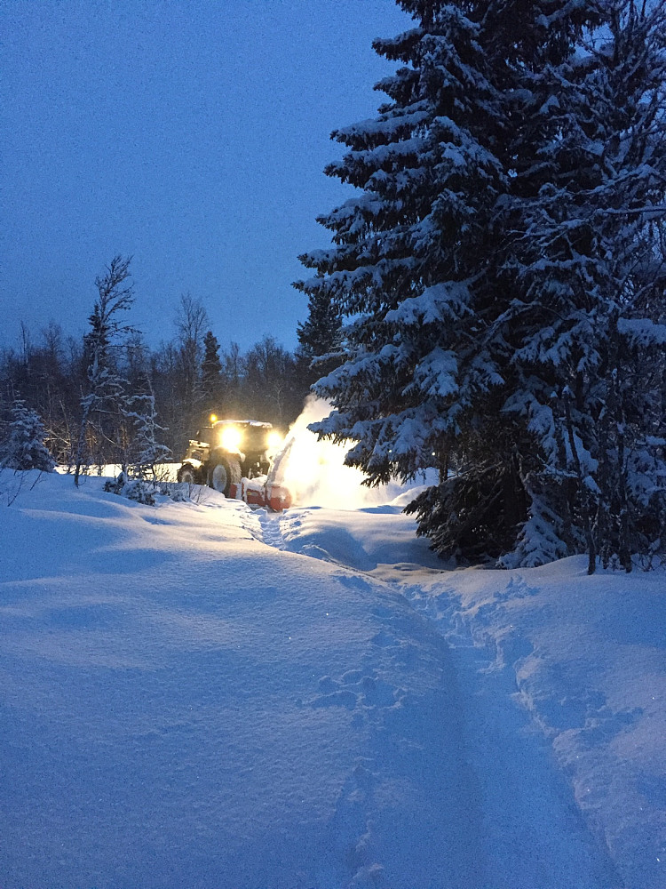 Snart tilbake ved hytta!