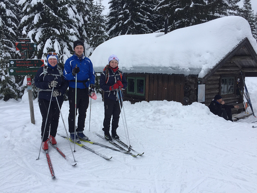 Møtte Ingrid Hovi, Jonas Hovi Clausen og Karoline Waldal på Myggheim:)