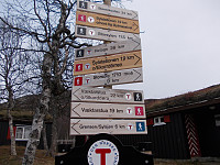 Skilting ved Nedalshytta