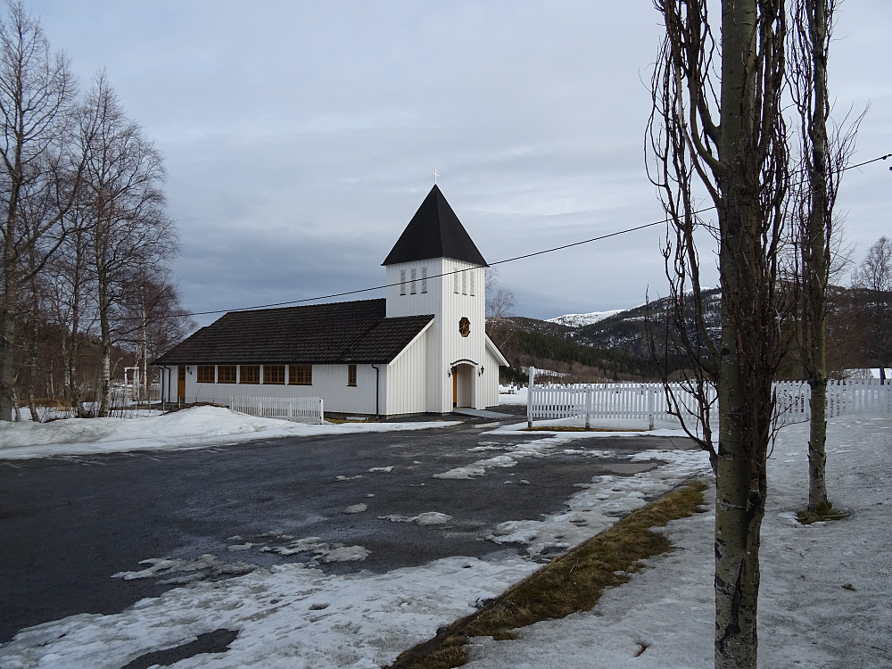 Parkering ved Statland Kirke