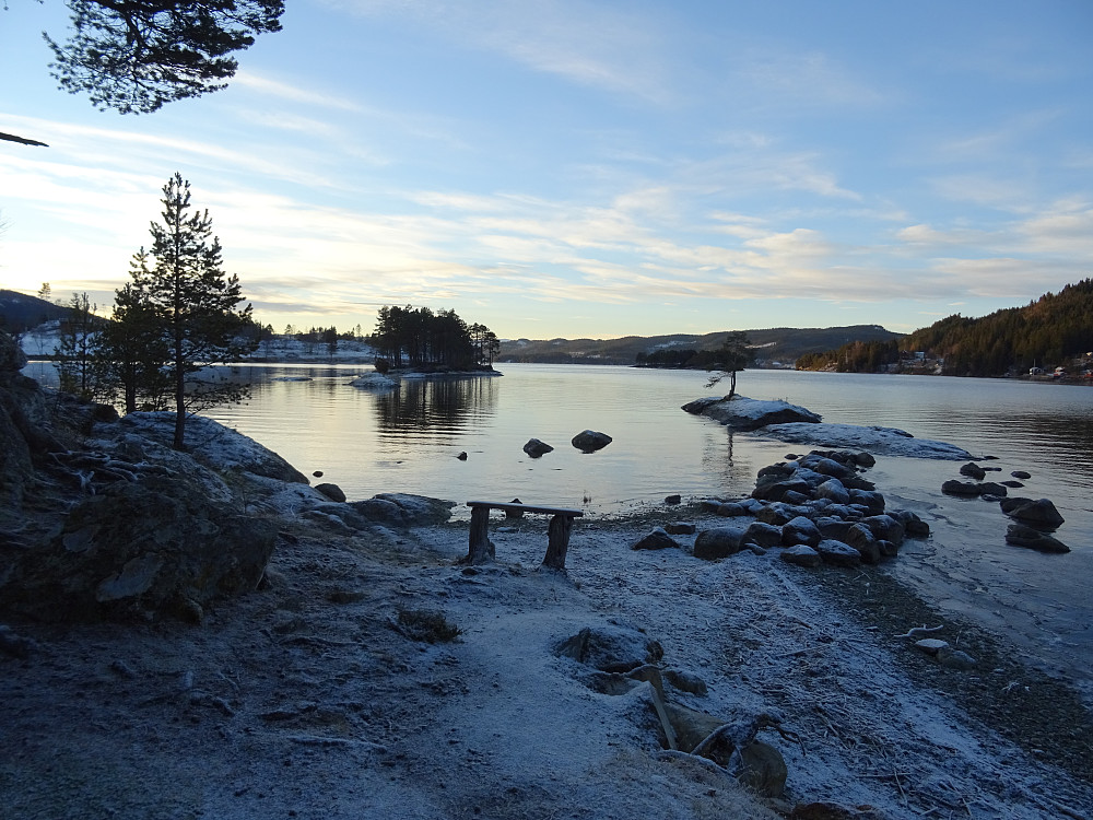 Svært vakkert ved rasteplassen på Ånøya