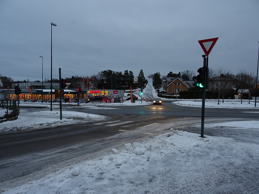 Samvirkelaget ved lyskrysset på Apenes.