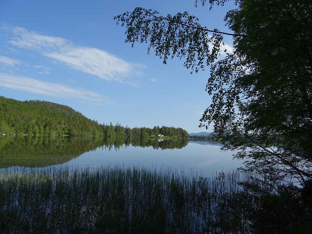 Innsjøen Benna