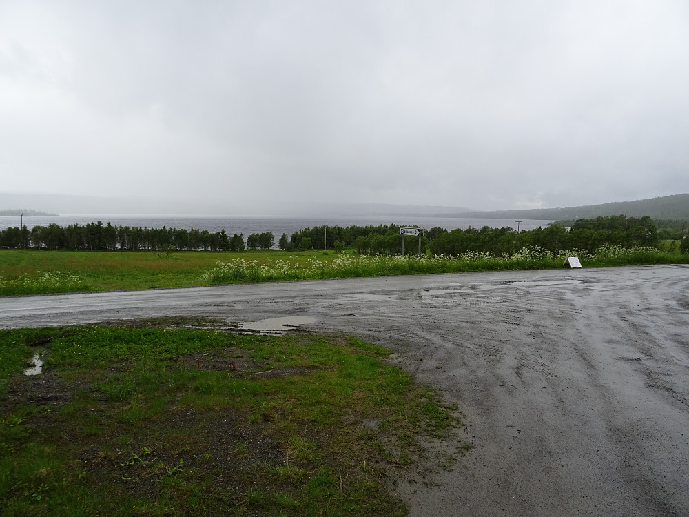 En hustrig og regnfull dag ved Veressjøen