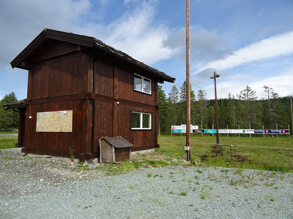 Frøset Skistadion