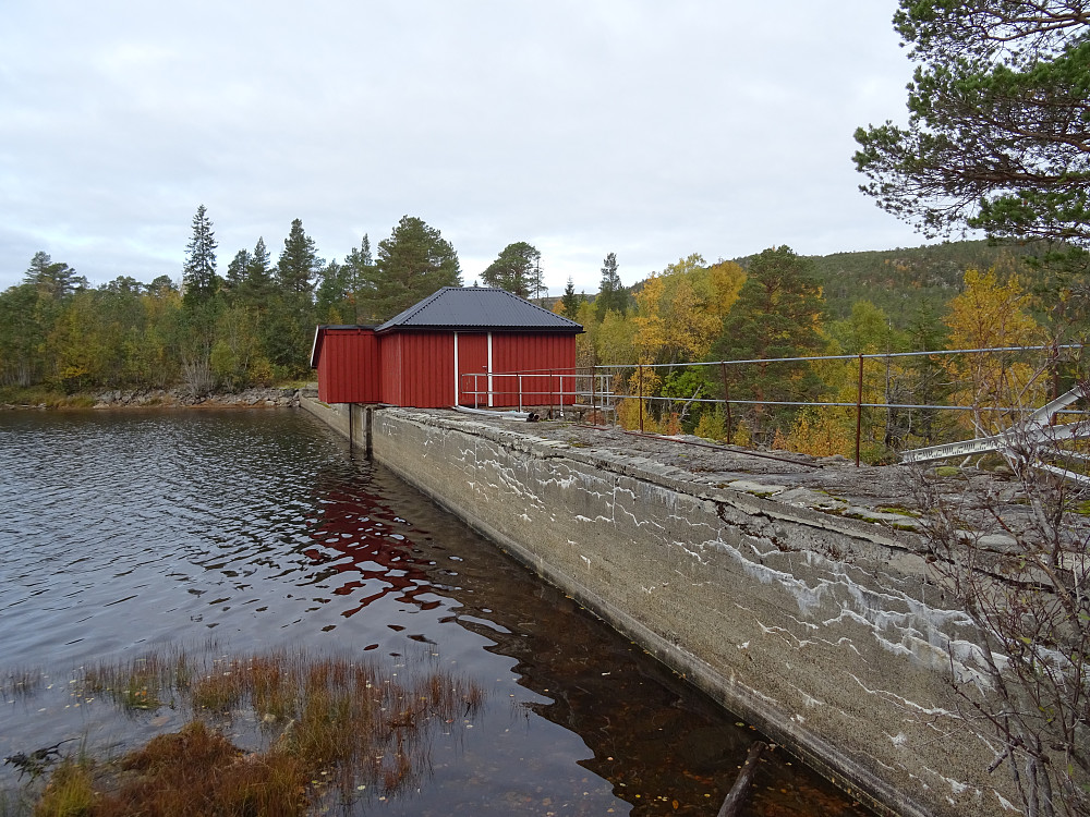 Dammen på Sjålivatnet