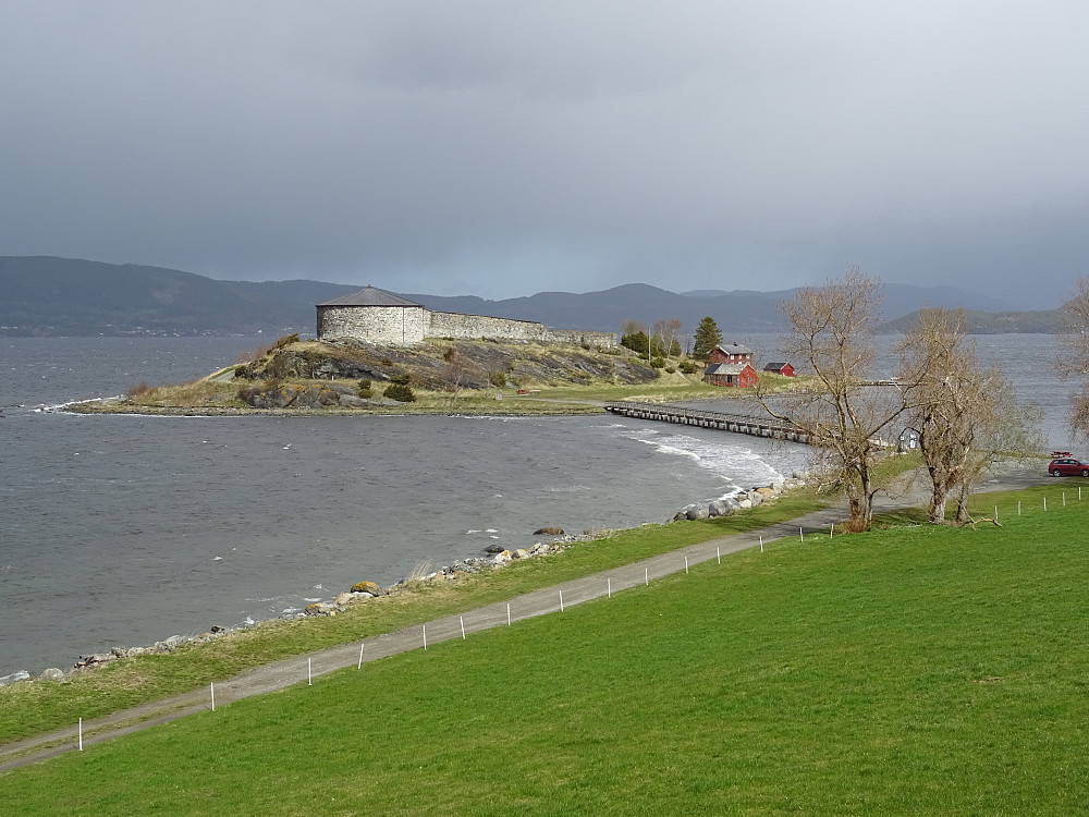Steinvikholmen Slott