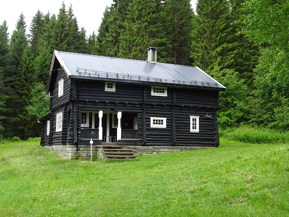 Skistua