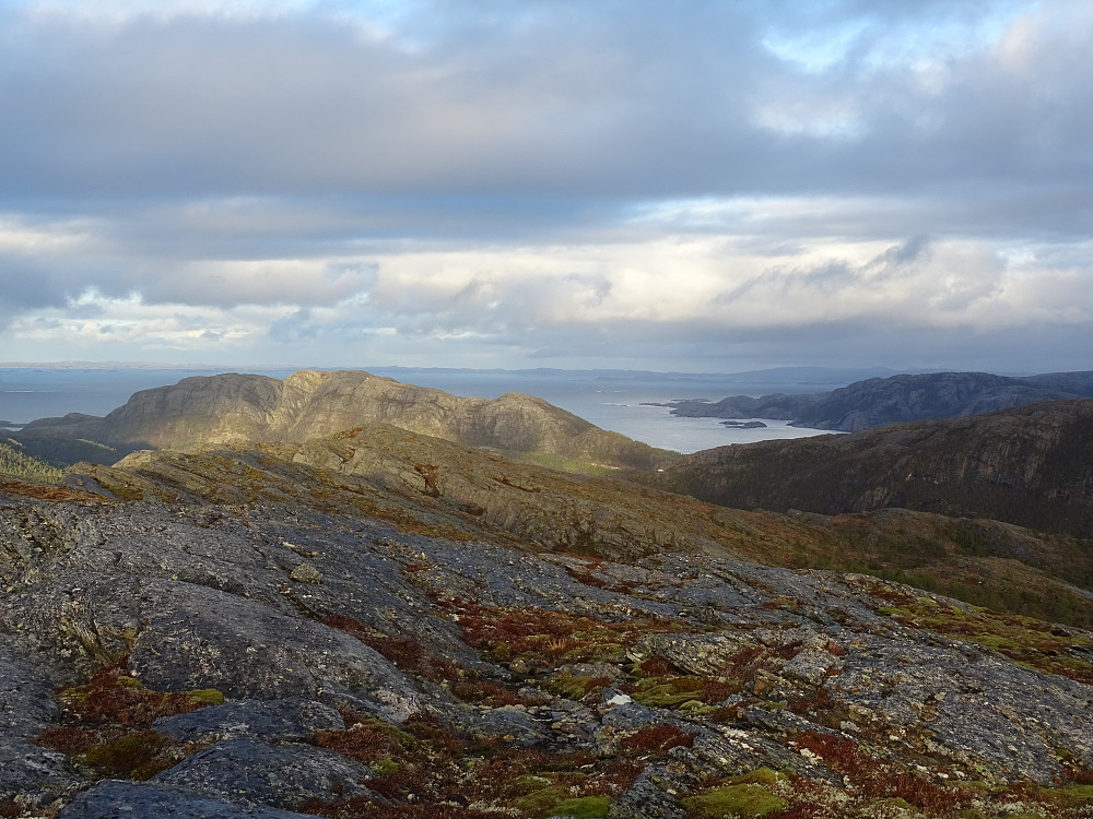 Fra Frøsendalfjellet mot Namsenfjorden/Otterøya og Folda