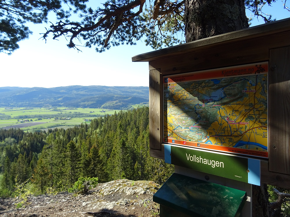 Vollshaugen (Ti på topp Stjørdal) Rasteplass for pilegrimsleden