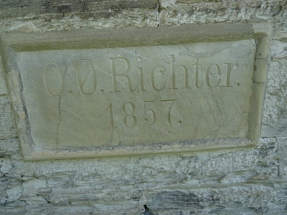 Ole Øvre Richter kjøpte Mæle gård i 1835. 
