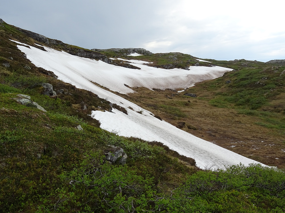 Litt snø ved Mjøsundfjellet