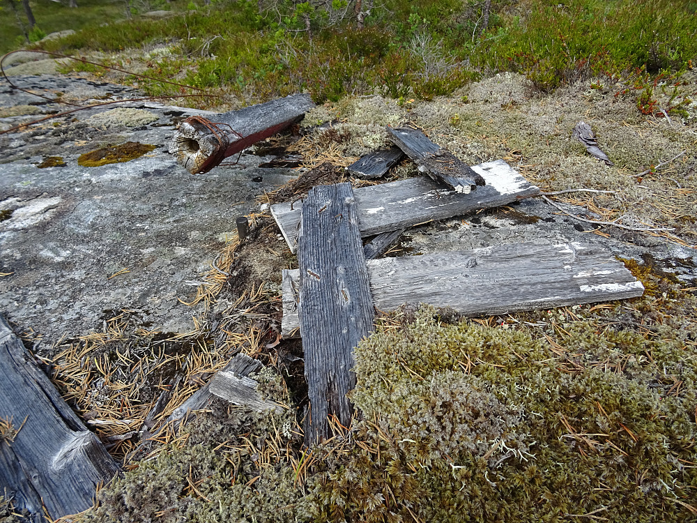 Rester av trigpunktet på Storøya (Ikke på høyeste punkt)