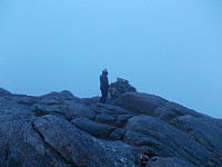 TØMMERVIKFJELLET I TÅKE