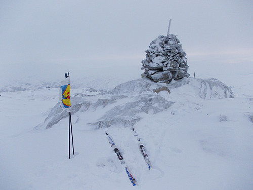 Lidlposen med trimboka har vært i Hansarfjellrøysa i flere år.