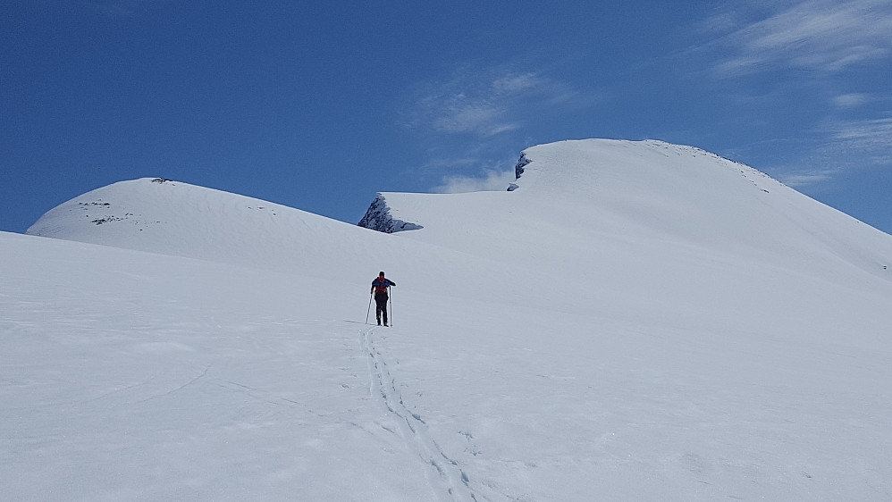 På vei opp mot Ryssdalsnebba