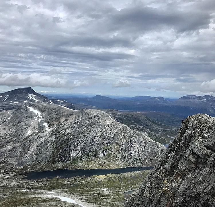 Snota og Trollhetta