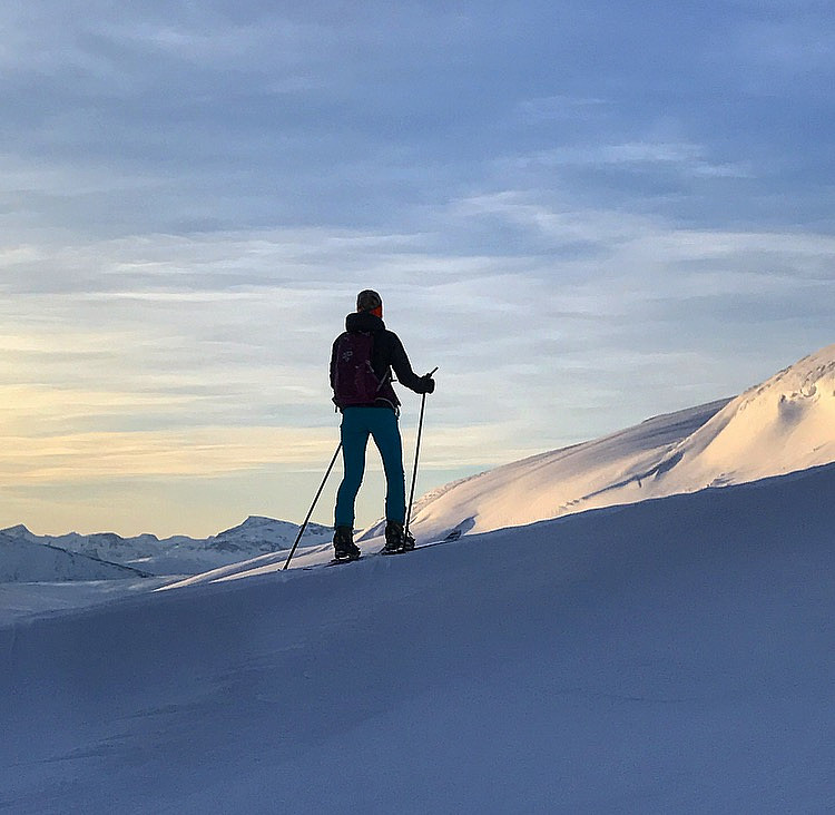 Flott skue til Snota & fjella i Trollheimen :)