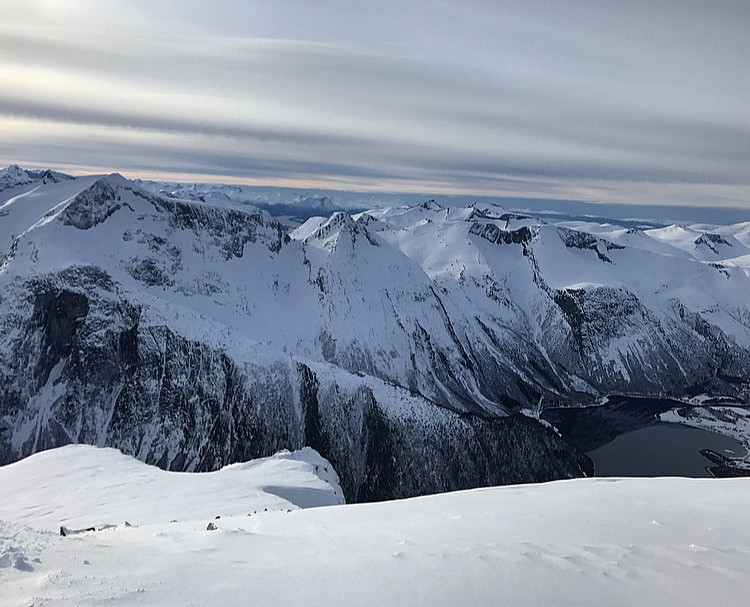 Eikesdalen