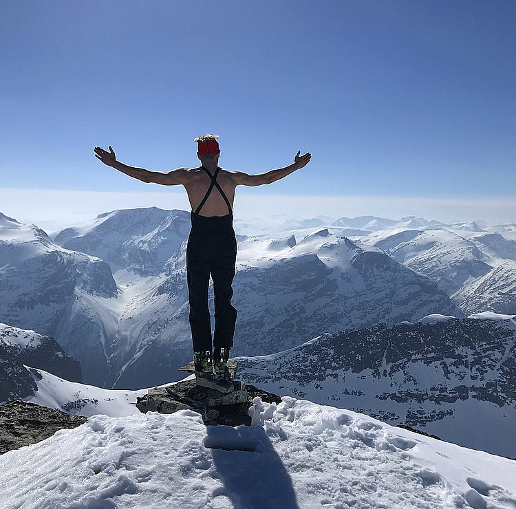 "Baris" på toppen :)
