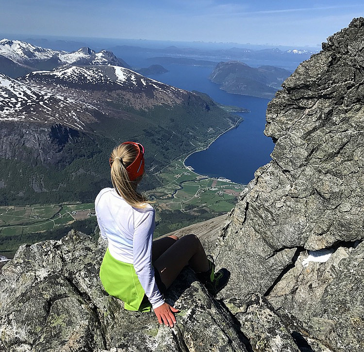 Mot Innfjorden