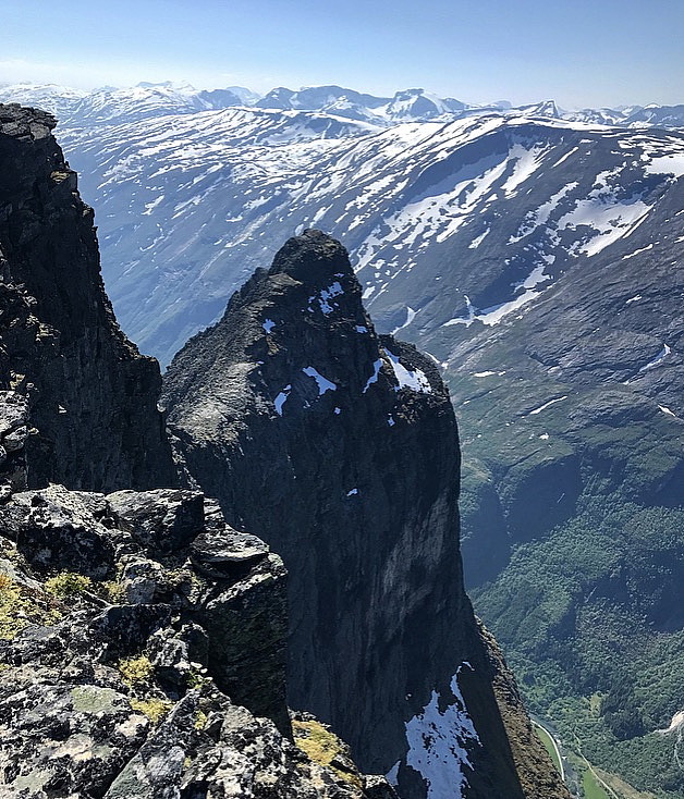 Hårstadnebba (1550 moh)