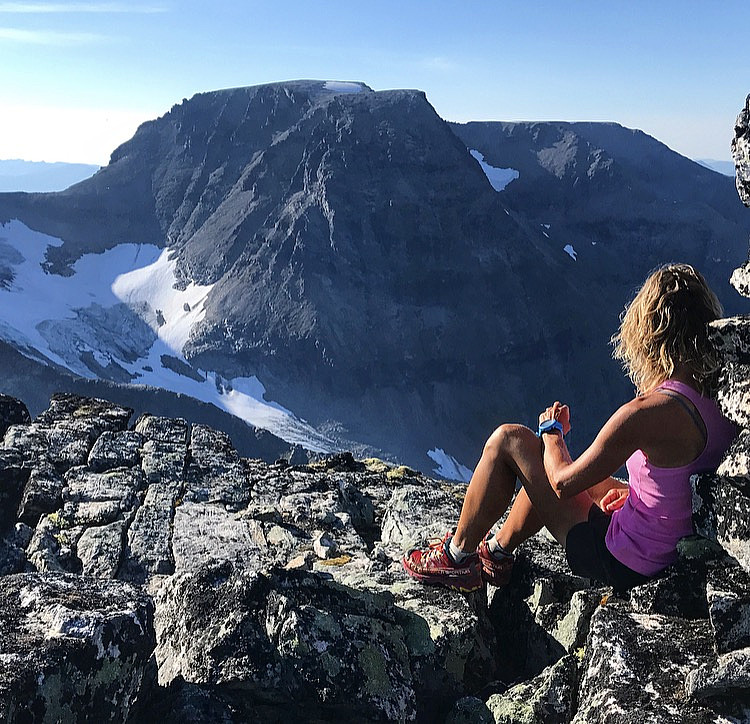På Storvasshornet med Skorene i bakrunnen.
En uforglemmlig turopplevelse :)