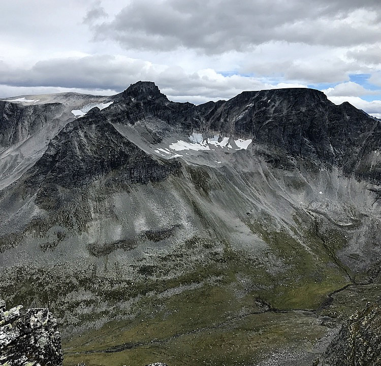Vinnufjellet (Dronningkrona & Kongskrona)