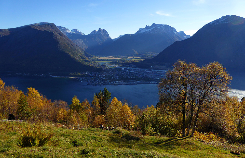 Flott haustfargar på Einangsetra.
