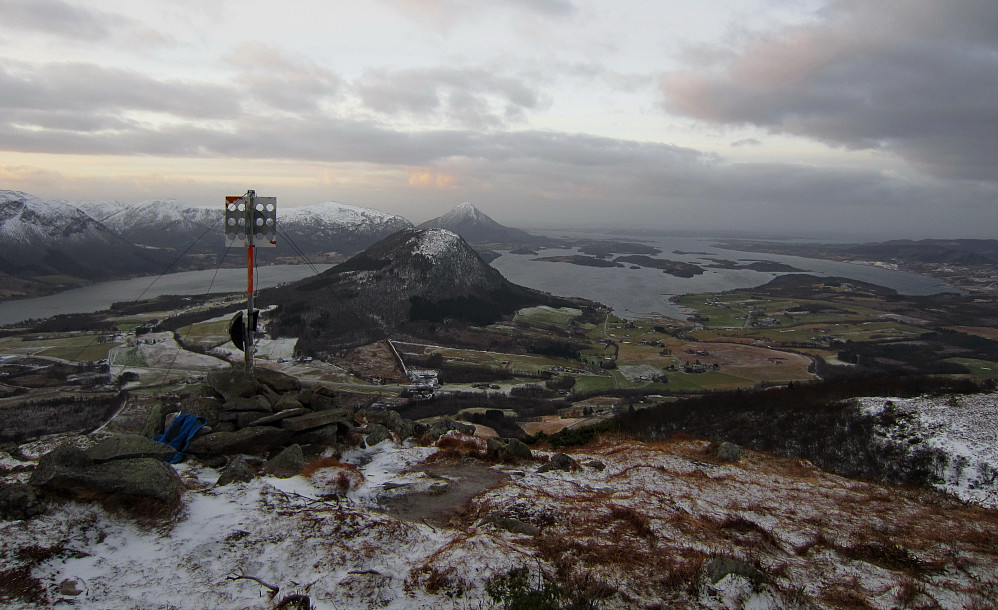Utsikt frå Røsetåsen.