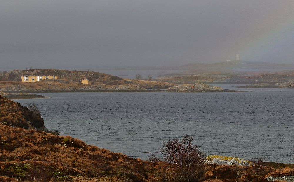 Orøya og Kvitholmen Fyr.