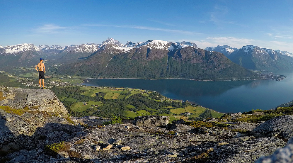 Isfjorden og Åndalsnes.