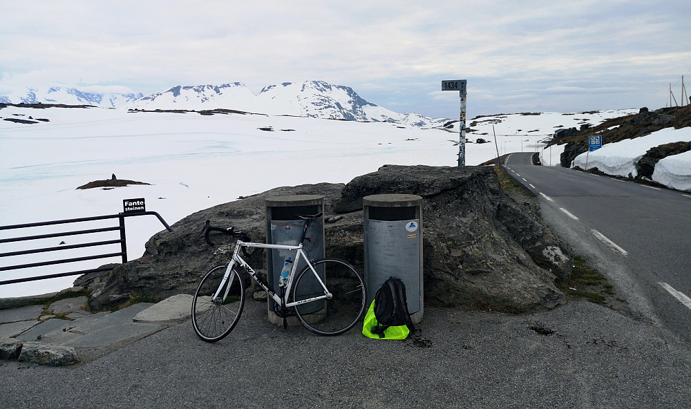 Fantesteinen, turens høgaste punkt 1434 moh.