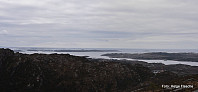 Utsikt over ytre Korsfjorden og Marsteinen fyr.
