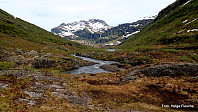 Tilbakeblikk i Skeiskvanndalen mot Iendafjellet.