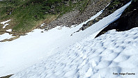 Oppstigning mot Trollskarnuten. Jeg fulgte trallebanen og gikk opp snefeltet.